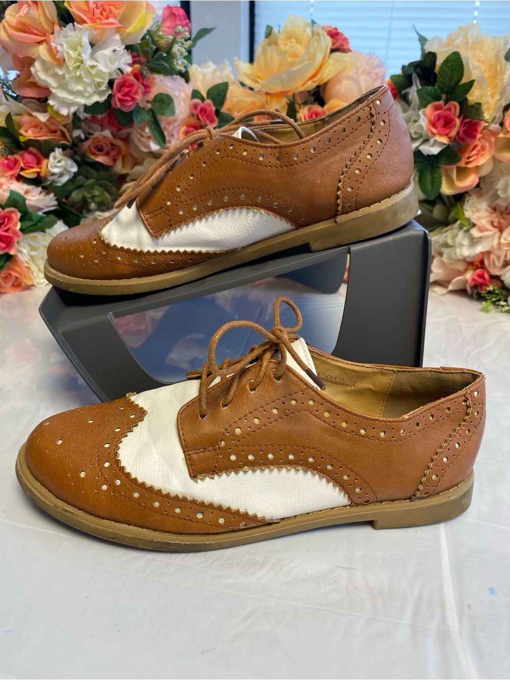 Ollio Oxford M2913 Wingtip Two-Tone Lace-Up Brown White Size 7.5